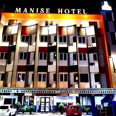 Manise Hotel Ambon Εξωτερικό φωτογραφία