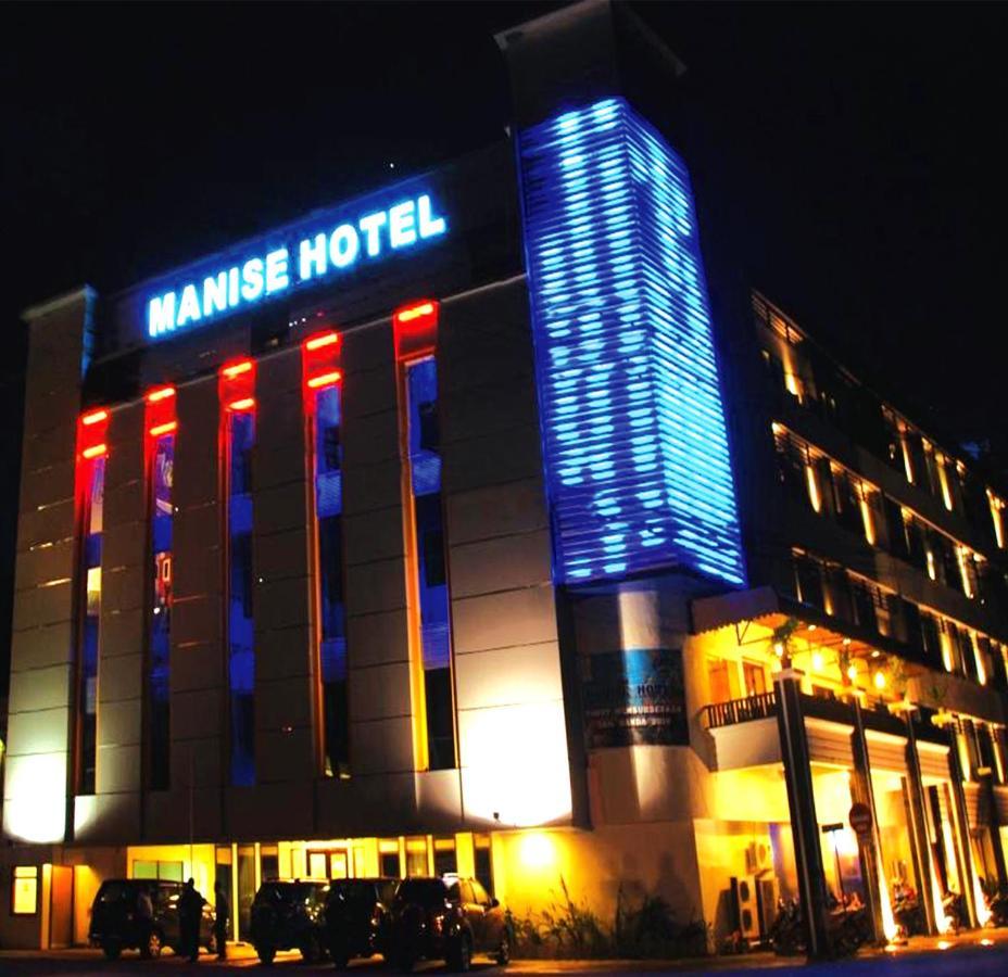 Manise Hotel Ambon Εξωτερικό φωτογραφία
