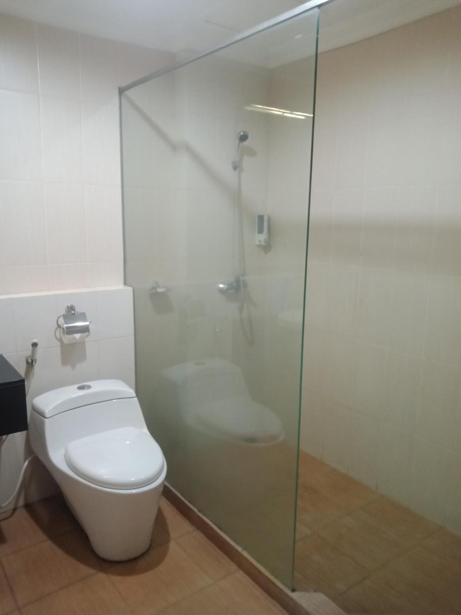 Manise Hotel Ambon Εξωτερικό φωτογραφία