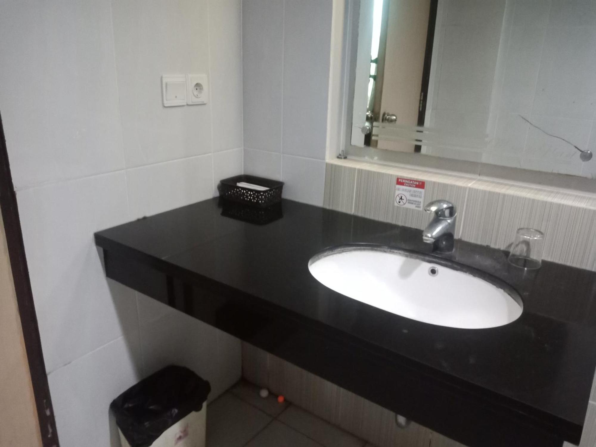 Manise Hotel Ambon Εξωτερικό φωτογραφία