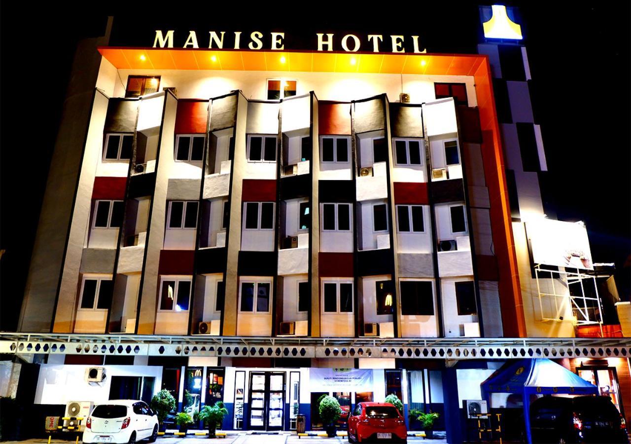 Manise Hotel Ambon Εξωτερικό φωτογραφία