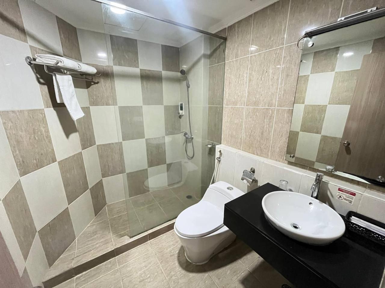 Manise Hotel Ambon Εξωτερικό φωτογραφία